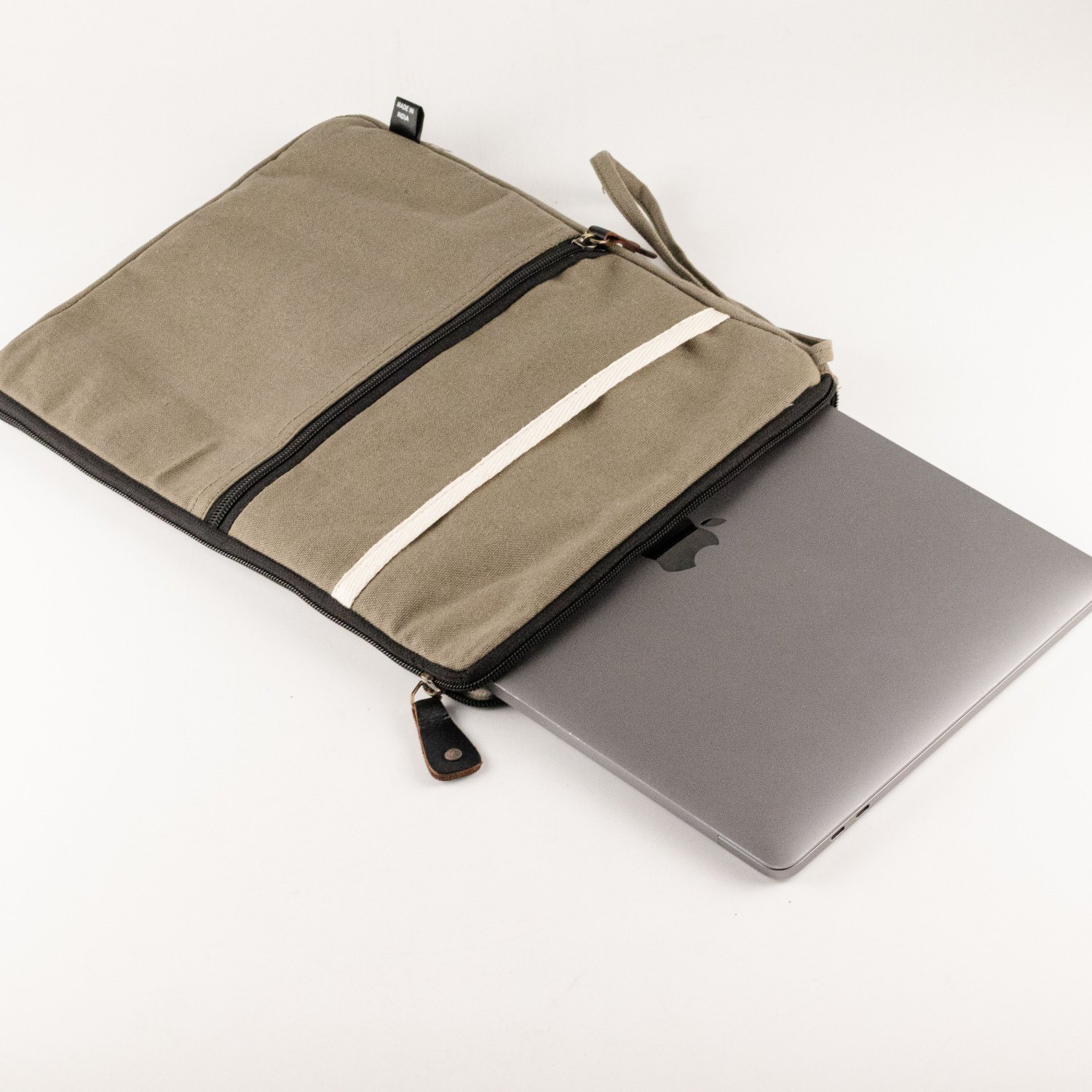 Hop Hare Olive Canvas Travel Laptop Pouch3