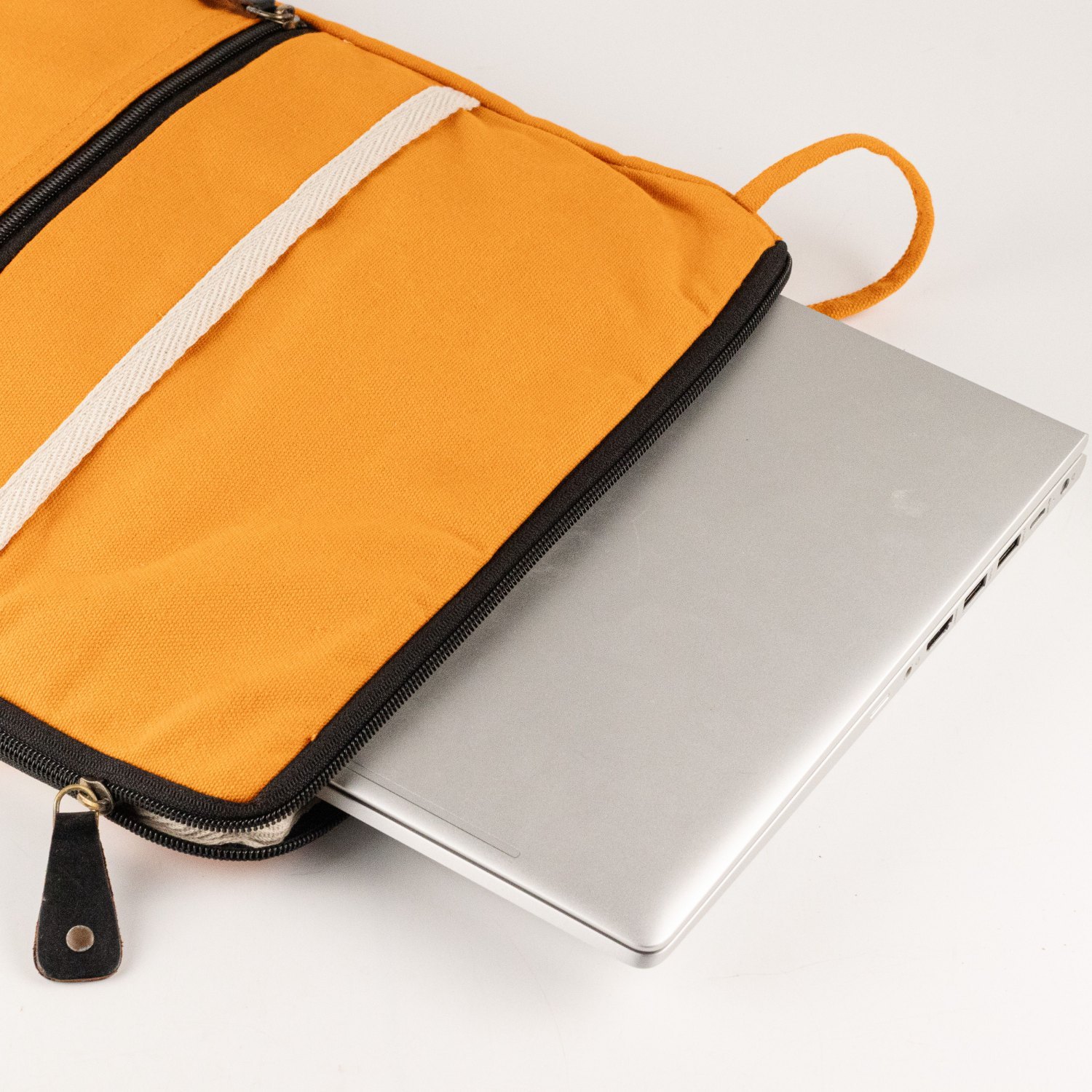 Hop Hare Orange Canvas Large Laptop Pouch3