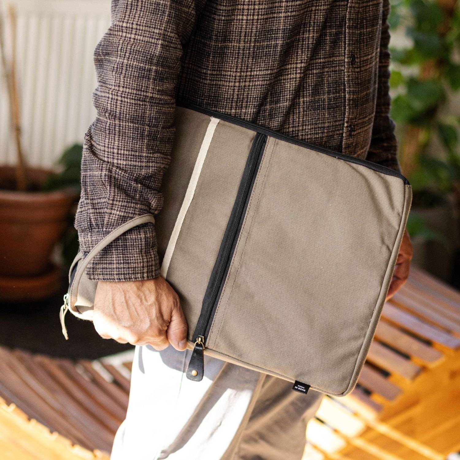 Hop Hare Olive Canvas Large Laptop Pouch11