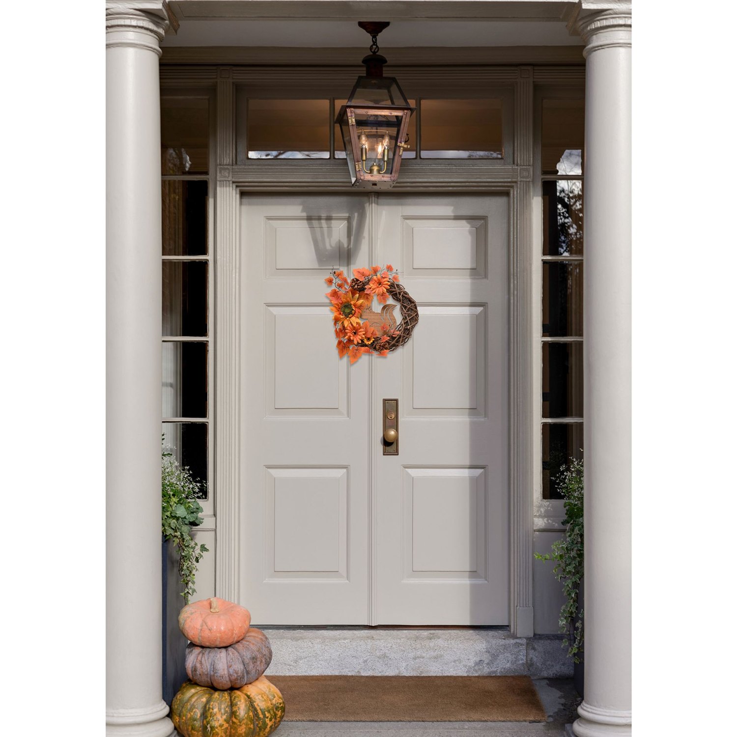 Country Living Handmade Autumn Wreath with Squirrel2