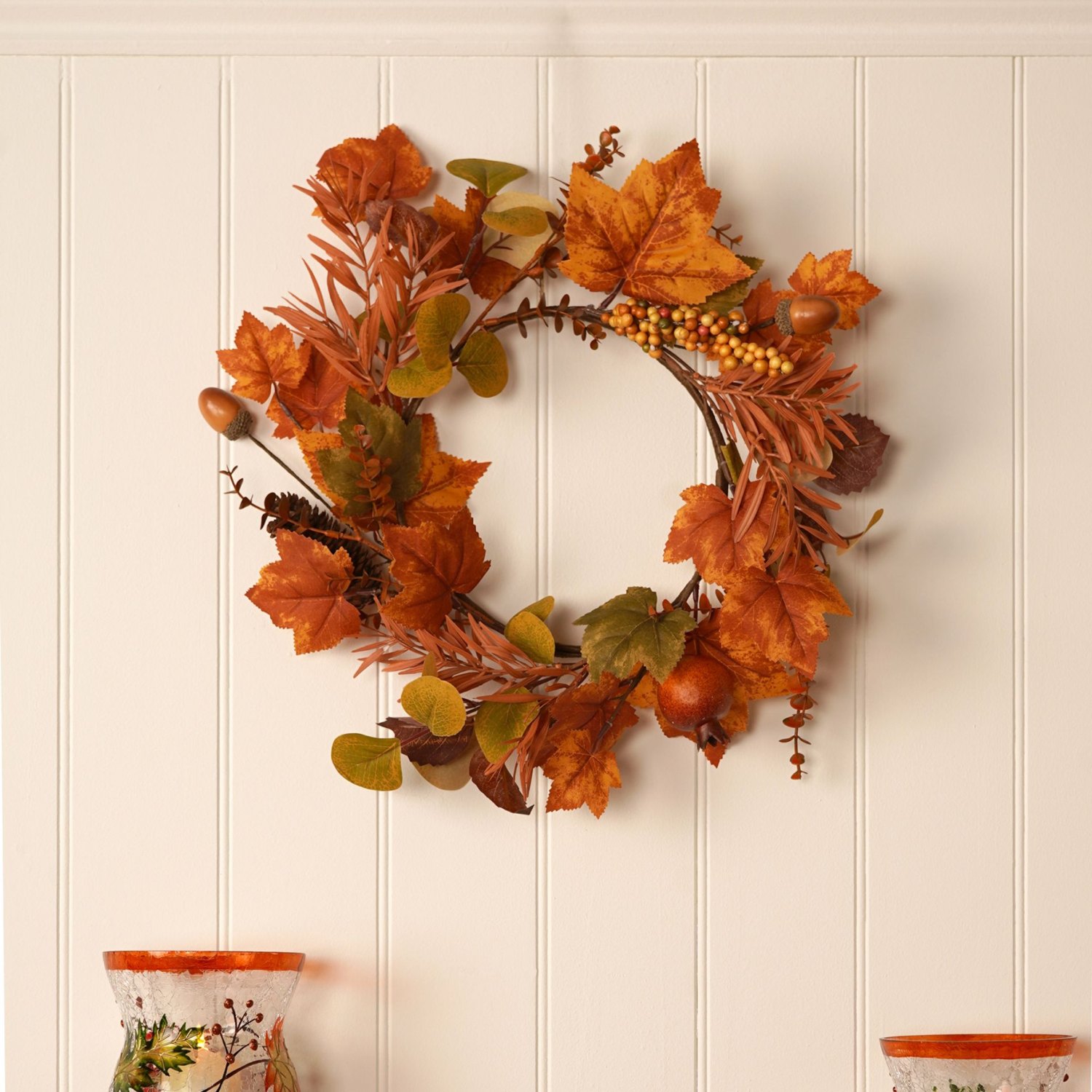 Country Living Autumn Leaf and Berry Wreath – 40cm1