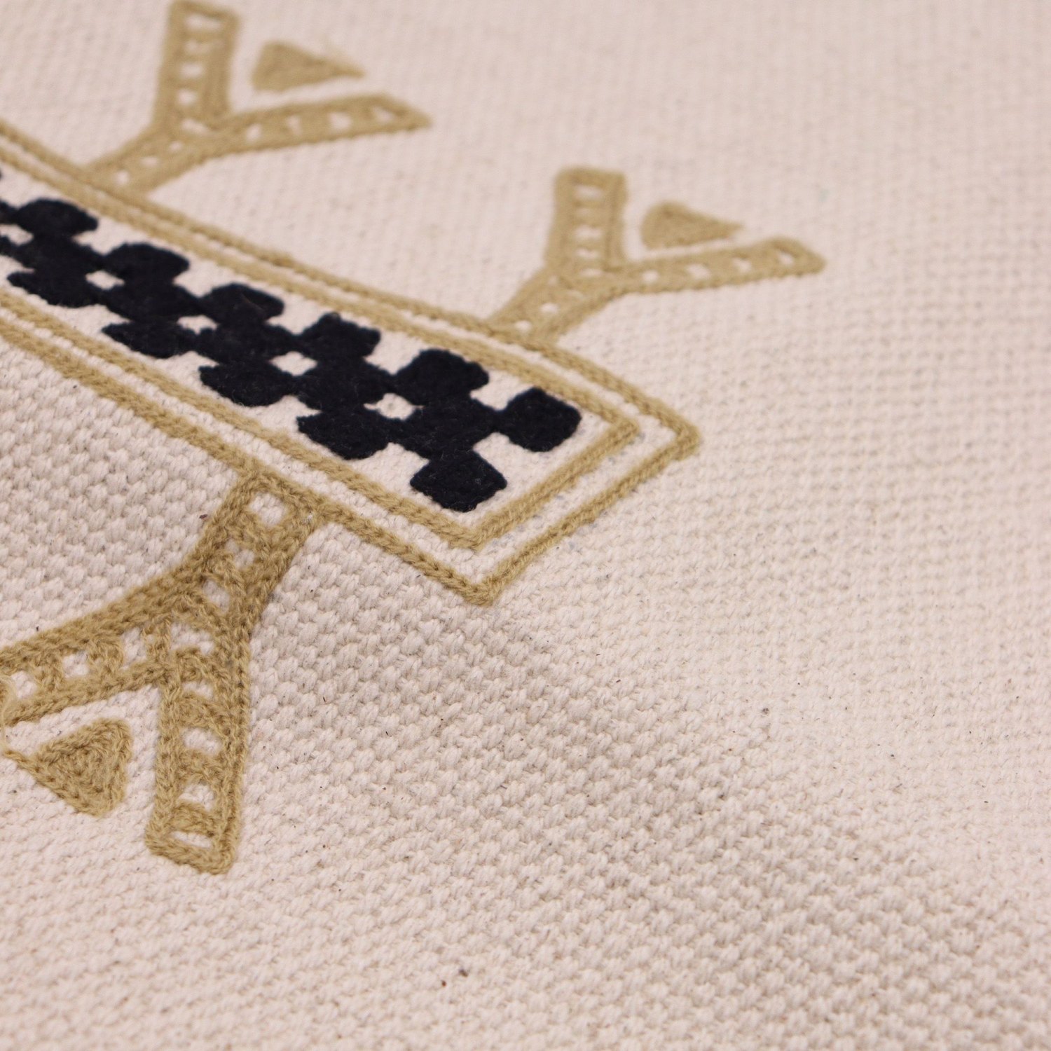 Classic Berber Design Cushion Cover - 45x45cm1